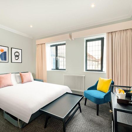 Voco Lythe Hill Hotel & Spa By Ihg Haslemere Buitenkant foto