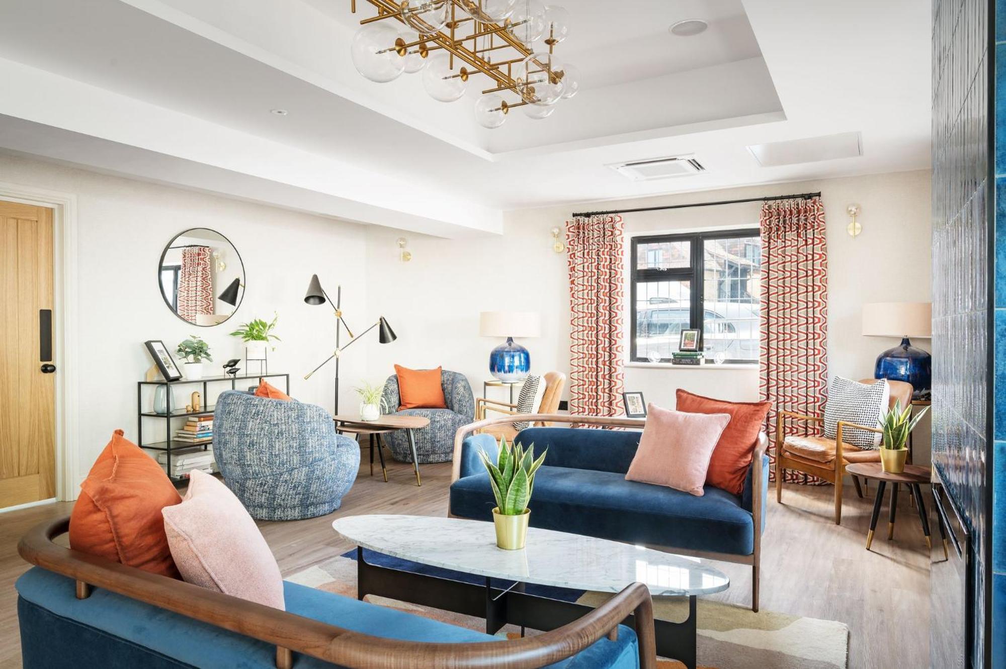 Voco Lythe Hill Hotel & Spa By Ihg Haslemere Buitenkant foto